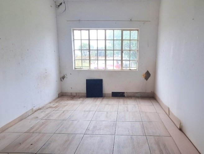 5 Bedroom Property for Sale in Deneysville Free State